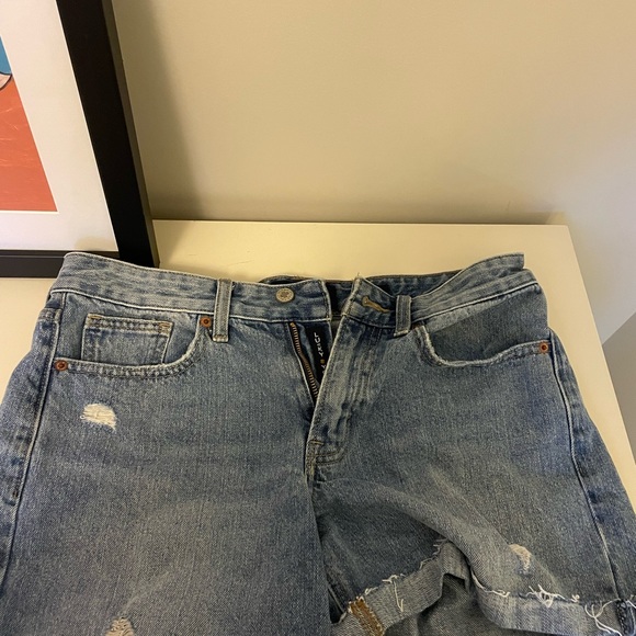 Vintage lucky brand shorts - Picture 2 of 3